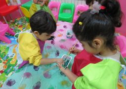 هنرهای تجسمی «نقاشی روی دست»